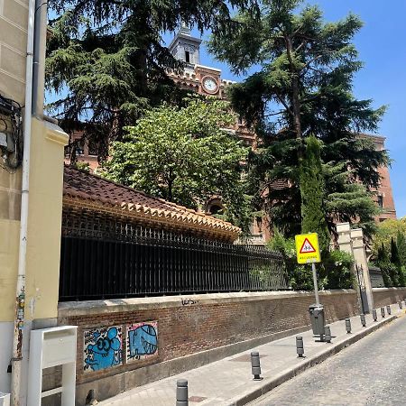 Appartamento San Buenaventura Vistillas Apartamento Para Dos Madrid Esterno foto