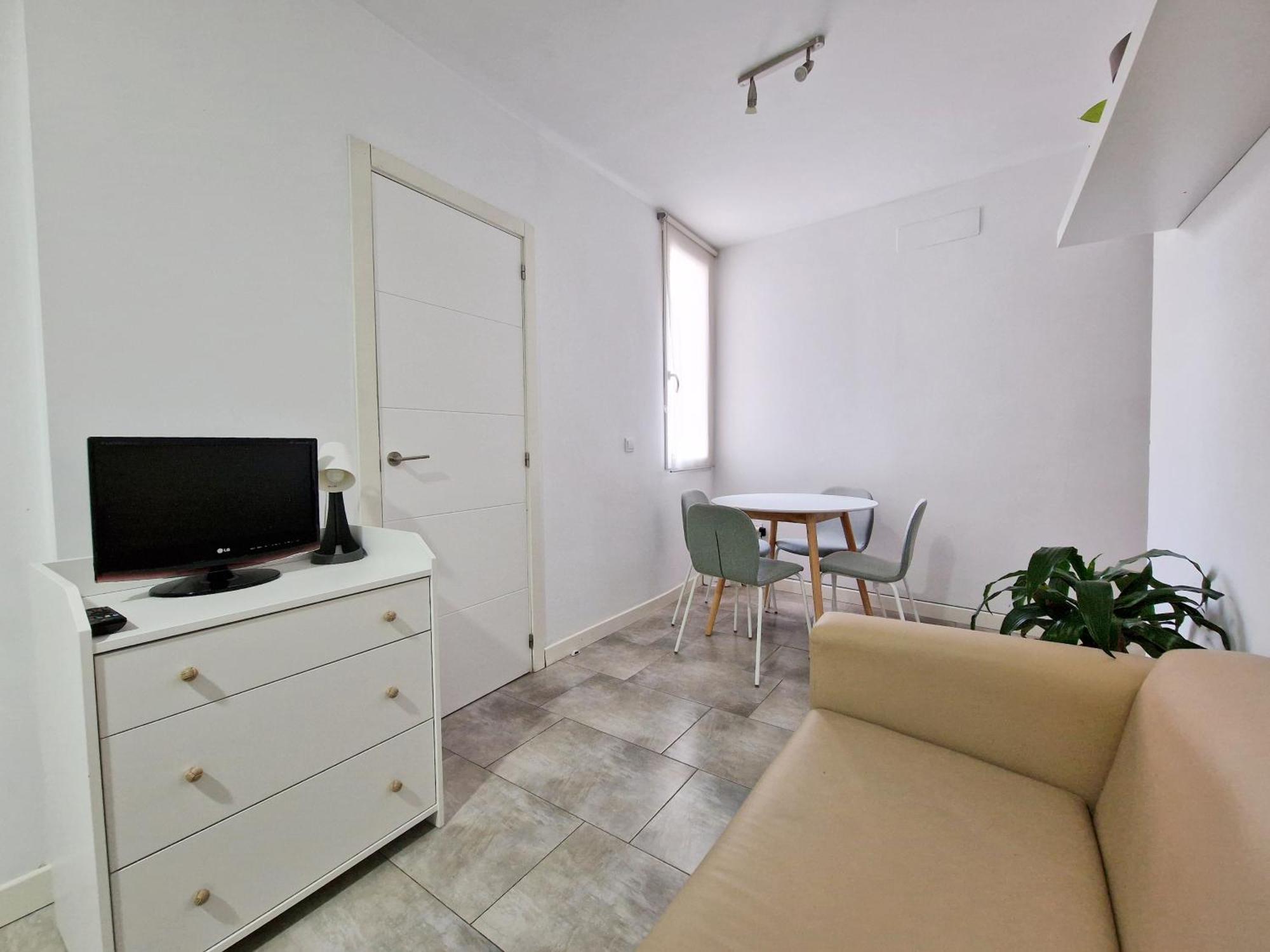 Appartamento San Buenaventura Vistillas Apartamento Para Dos Madrid Esterno foto
