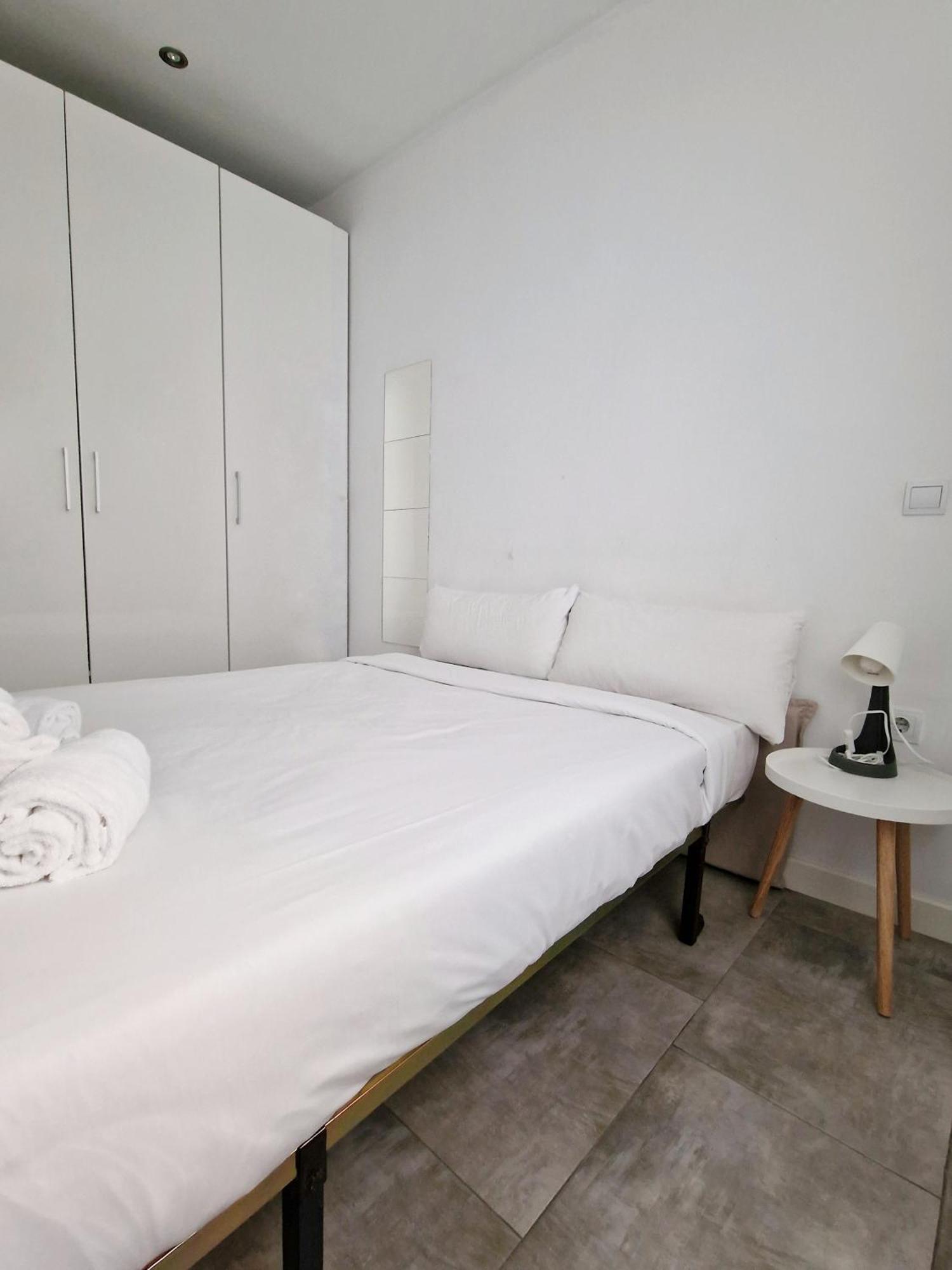 Appartamento San Buenaventura Vistillas Apartamento Para Dos Madrid Esterno foto