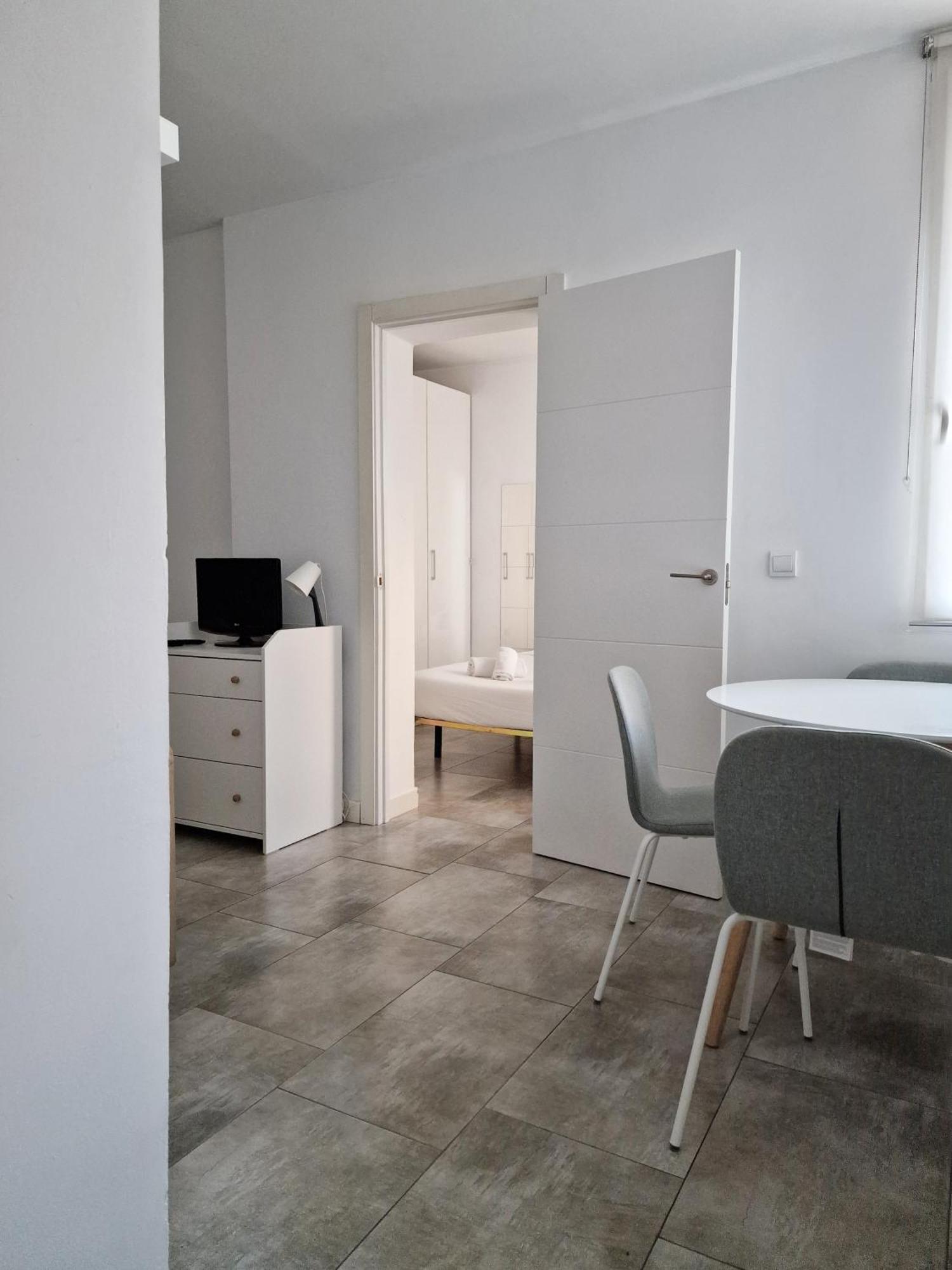 Appartamento San Buenaventura Vistillas Apartamento Para Dos Madrid Esterno foto