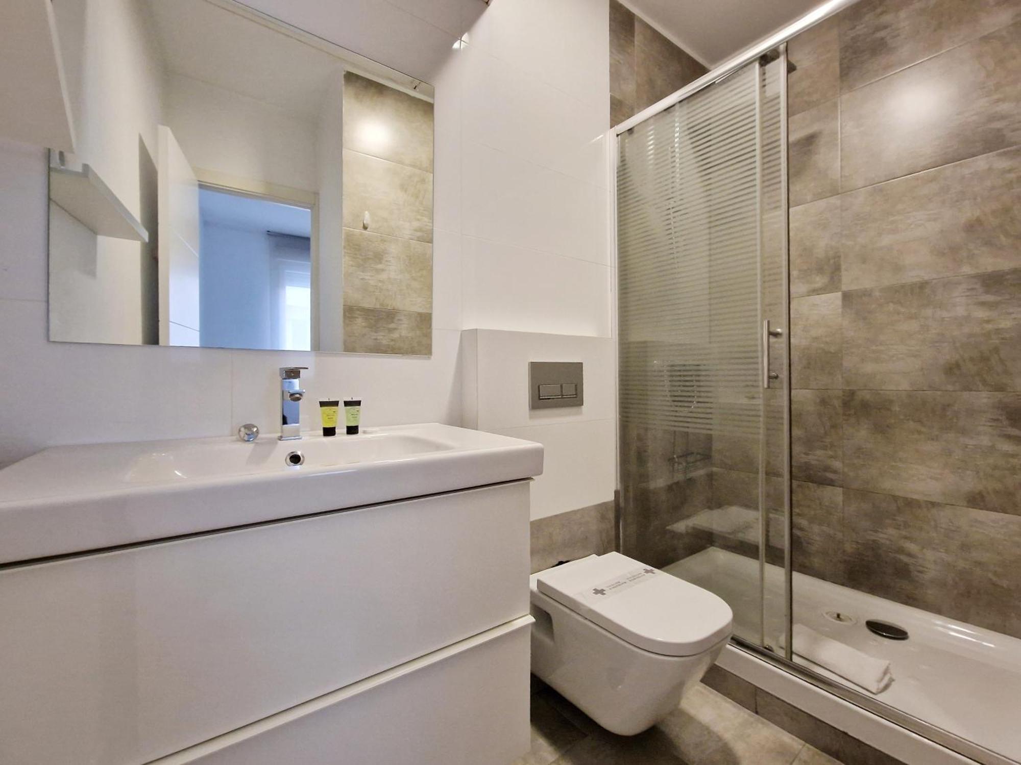 Appartamento San Buenaventura Vistillas Apartamento Para Dos Madrid Esterno foto