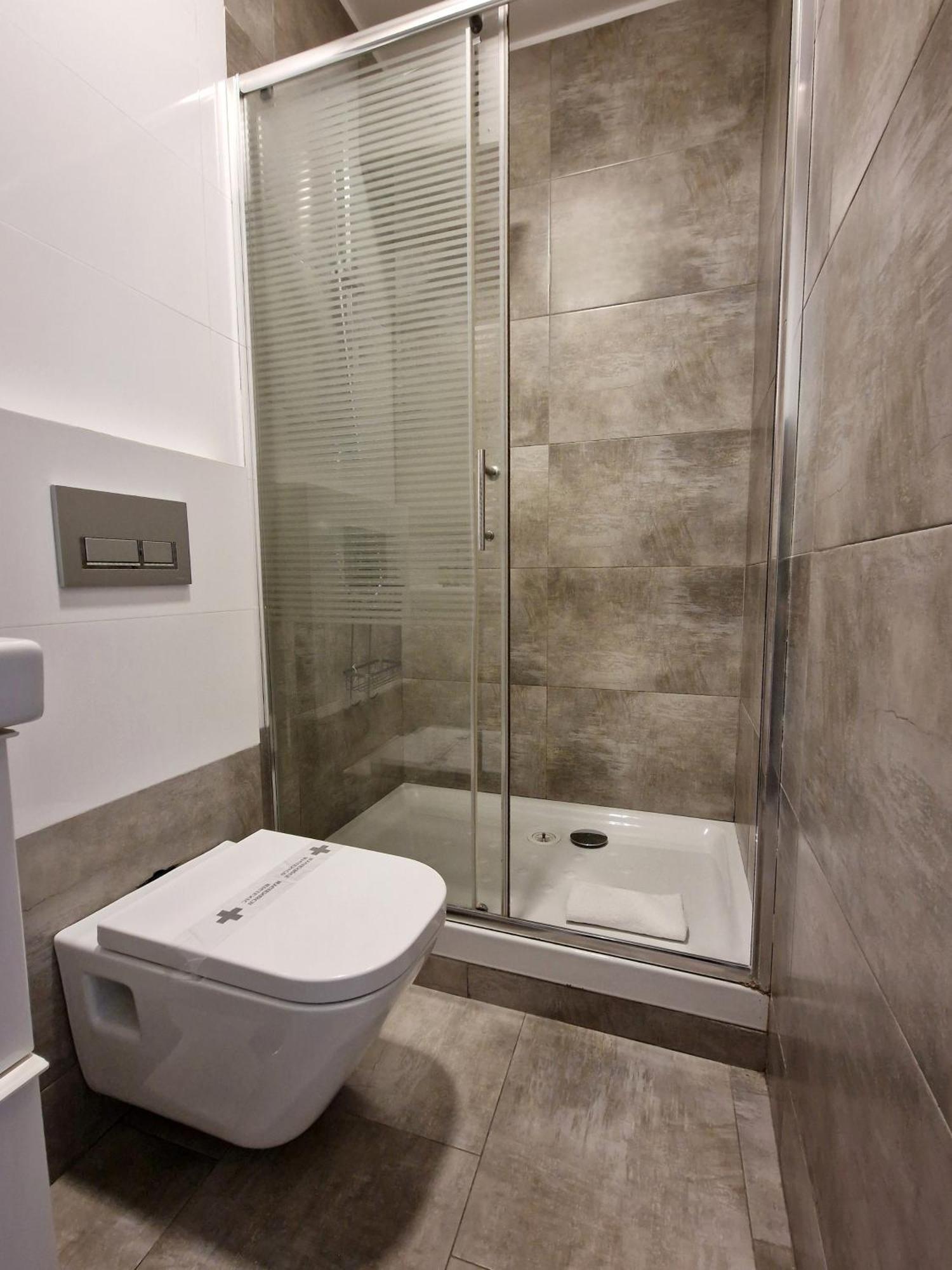 Appartamento San Buenaventura Vistillas Apartamento Para Dos Madrid Esterno foto